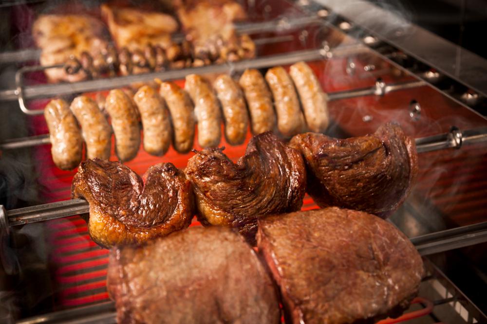シュラスコとは・・・『ブラジル流BBQ!』