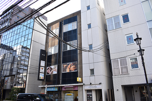 立川駅より徒歩6分!