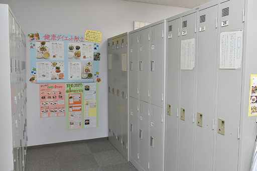 小さな鏡を設置!