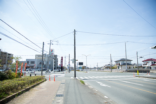 ◆お車でご来店①