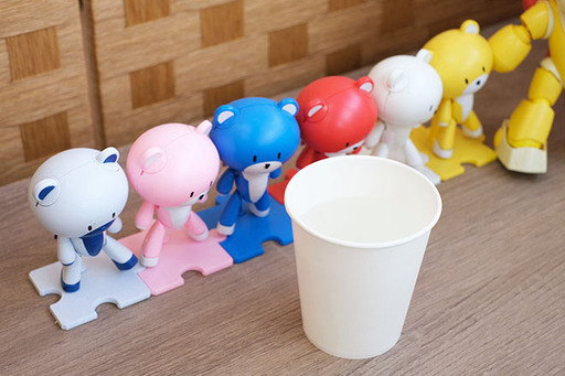 ドリンクをお出ししており