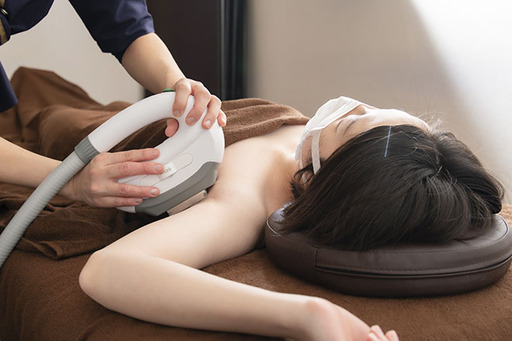 男性も女性もツルスベ肌を